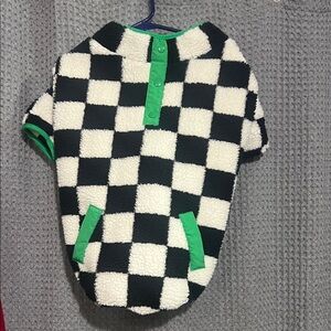 🖤🐾🐾Stylish Checkered Dog Sweater with Green Accents
